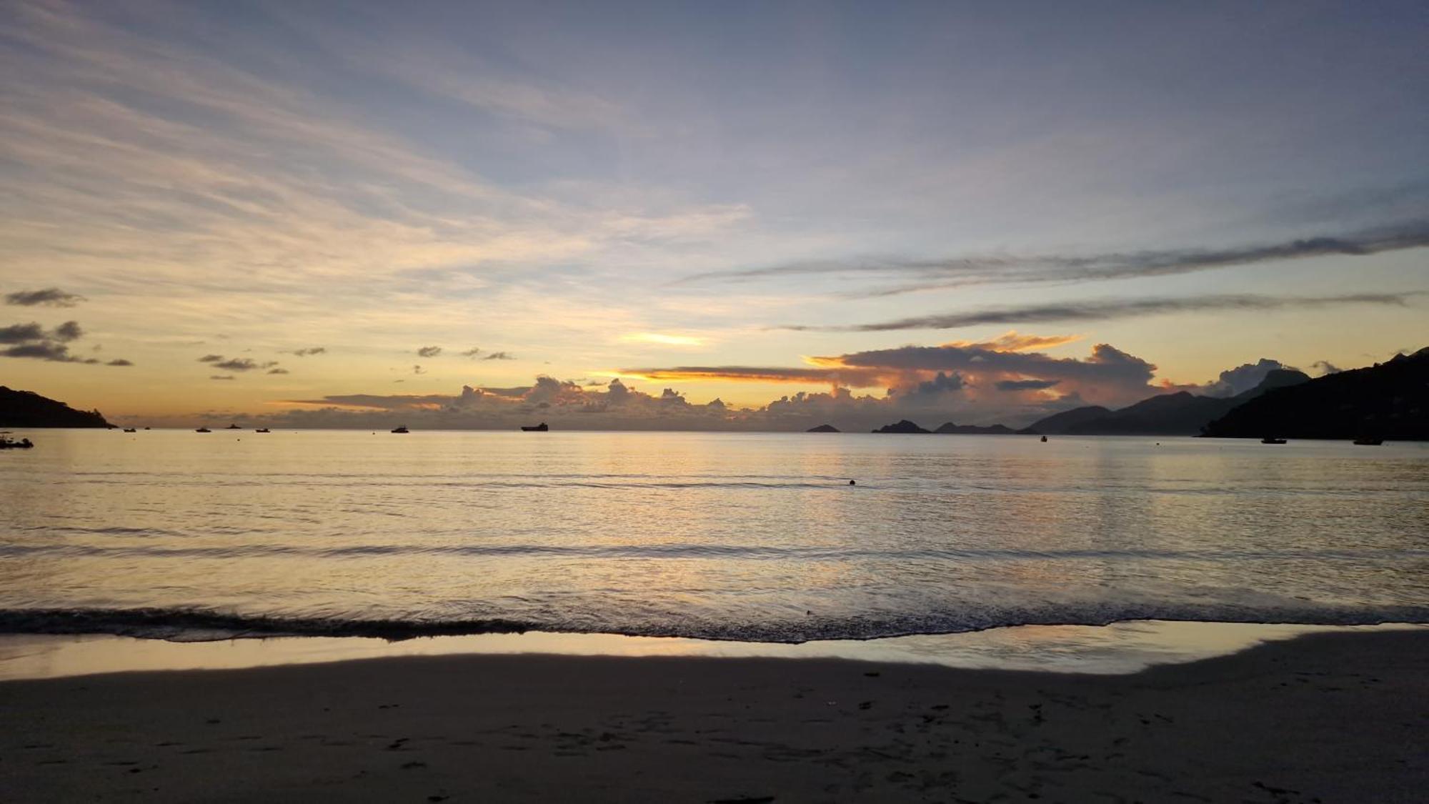 A Peace In Paradise Anse Royale Exterior foto